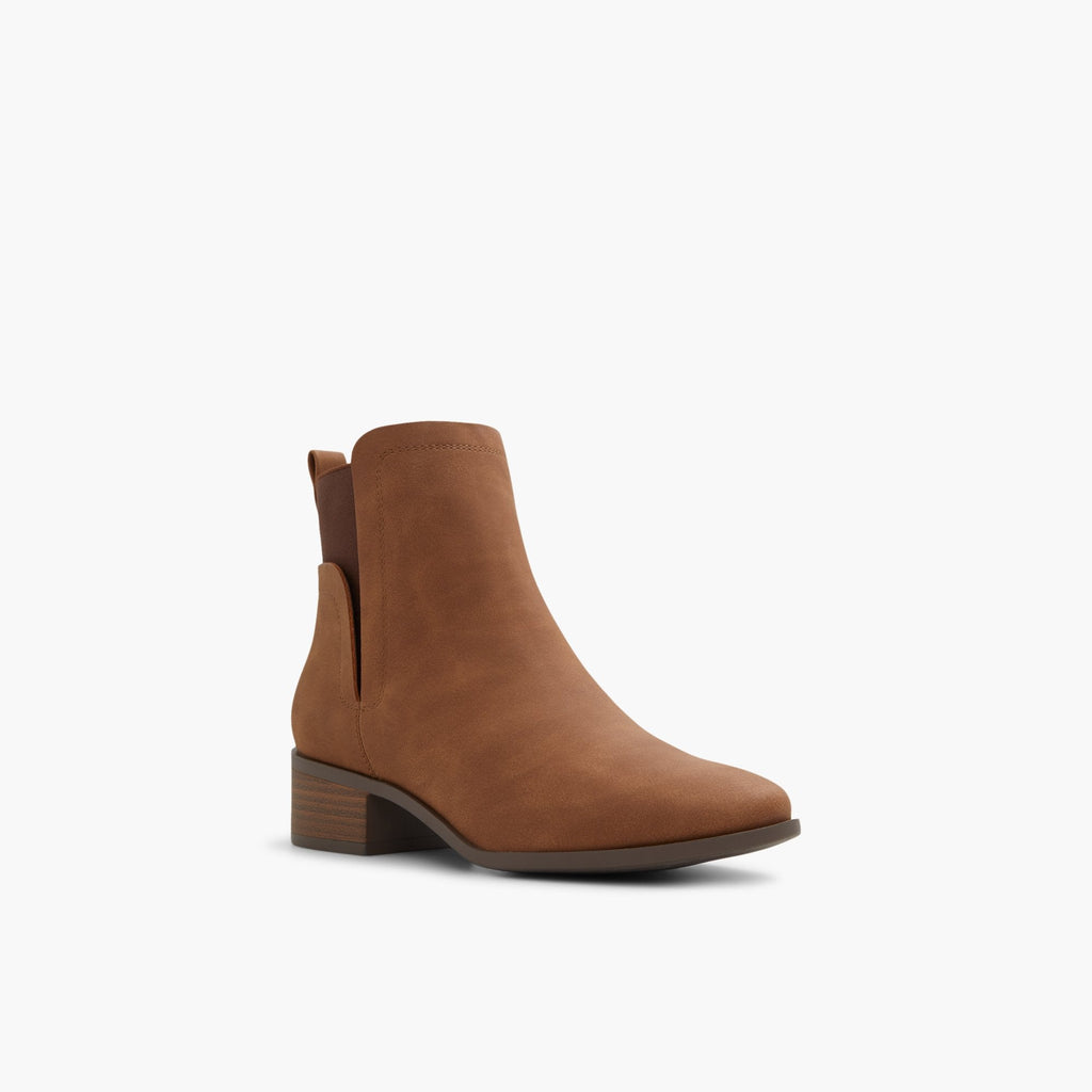 Cassi Cognac shoes - image 5 - Call It Spring KSA
