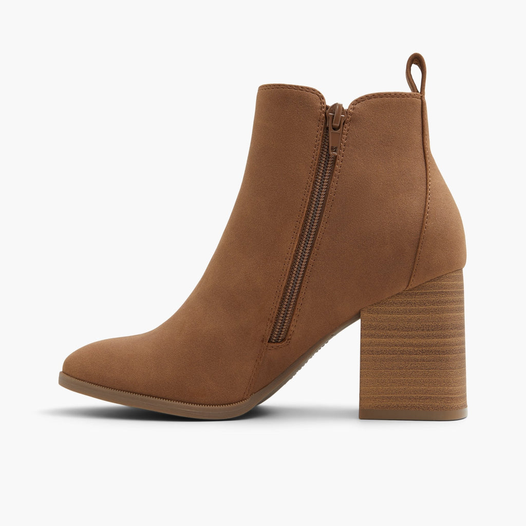 Gwenevere Cognac shoes - image 4 - Call It Spring KSA