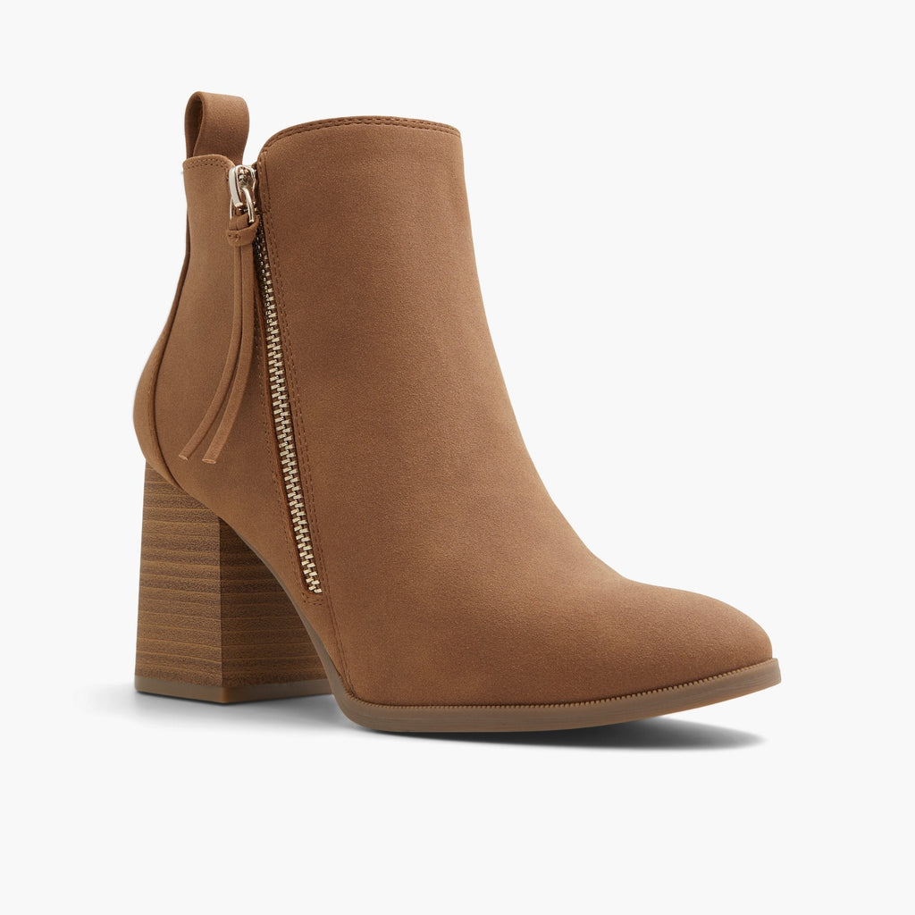 Gwenevere Cognac shoes - image 5 - Call It Spring KSA