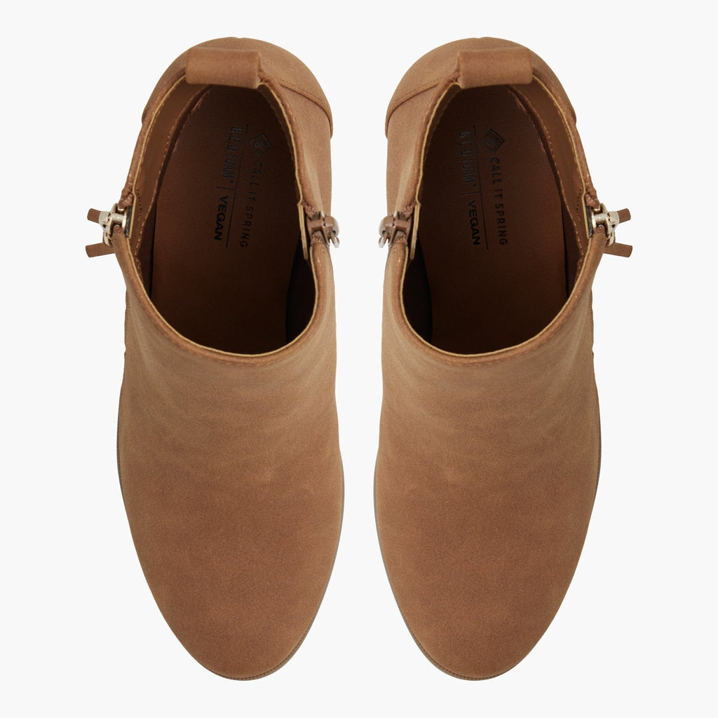 Gwenevere Cognac shoes - image 7 - Call It Spring KSA