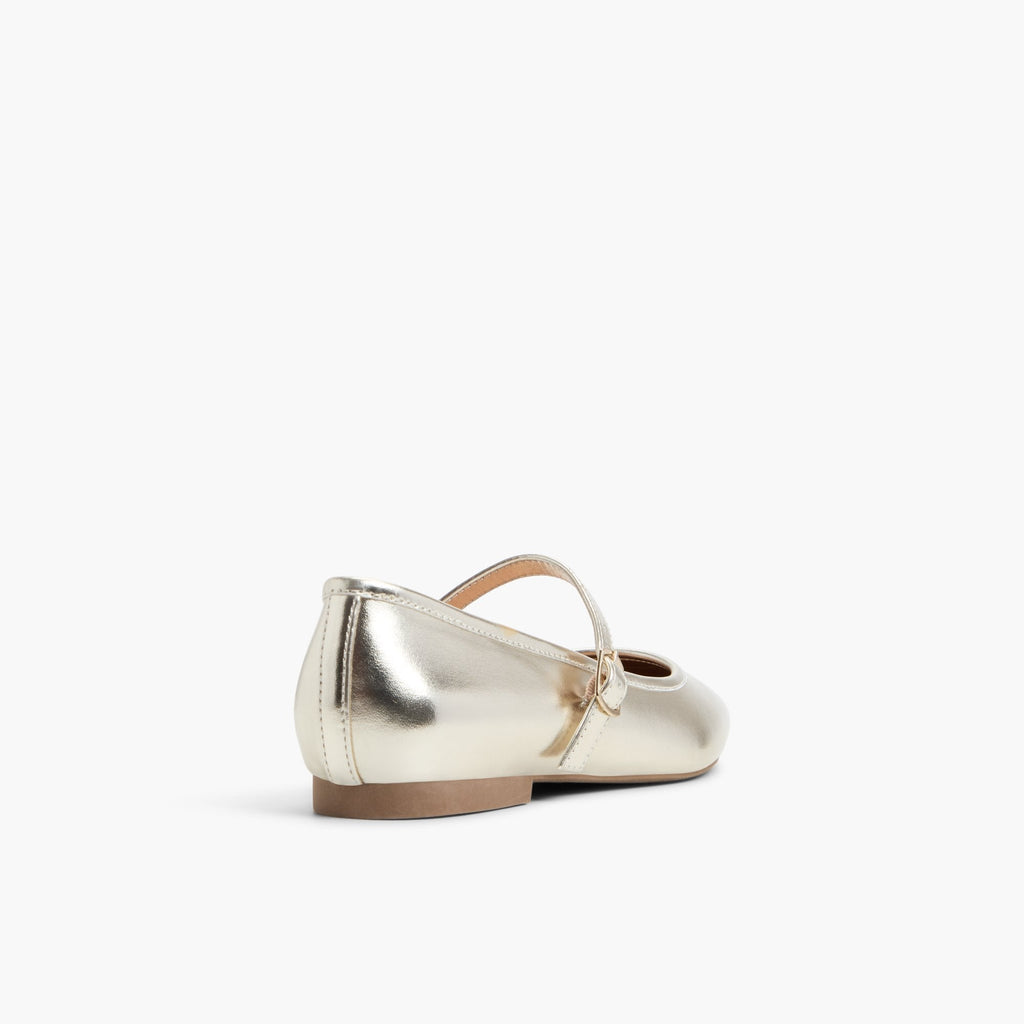 Janeyy Champagne shoes - image 3 - Call It Spring KSA