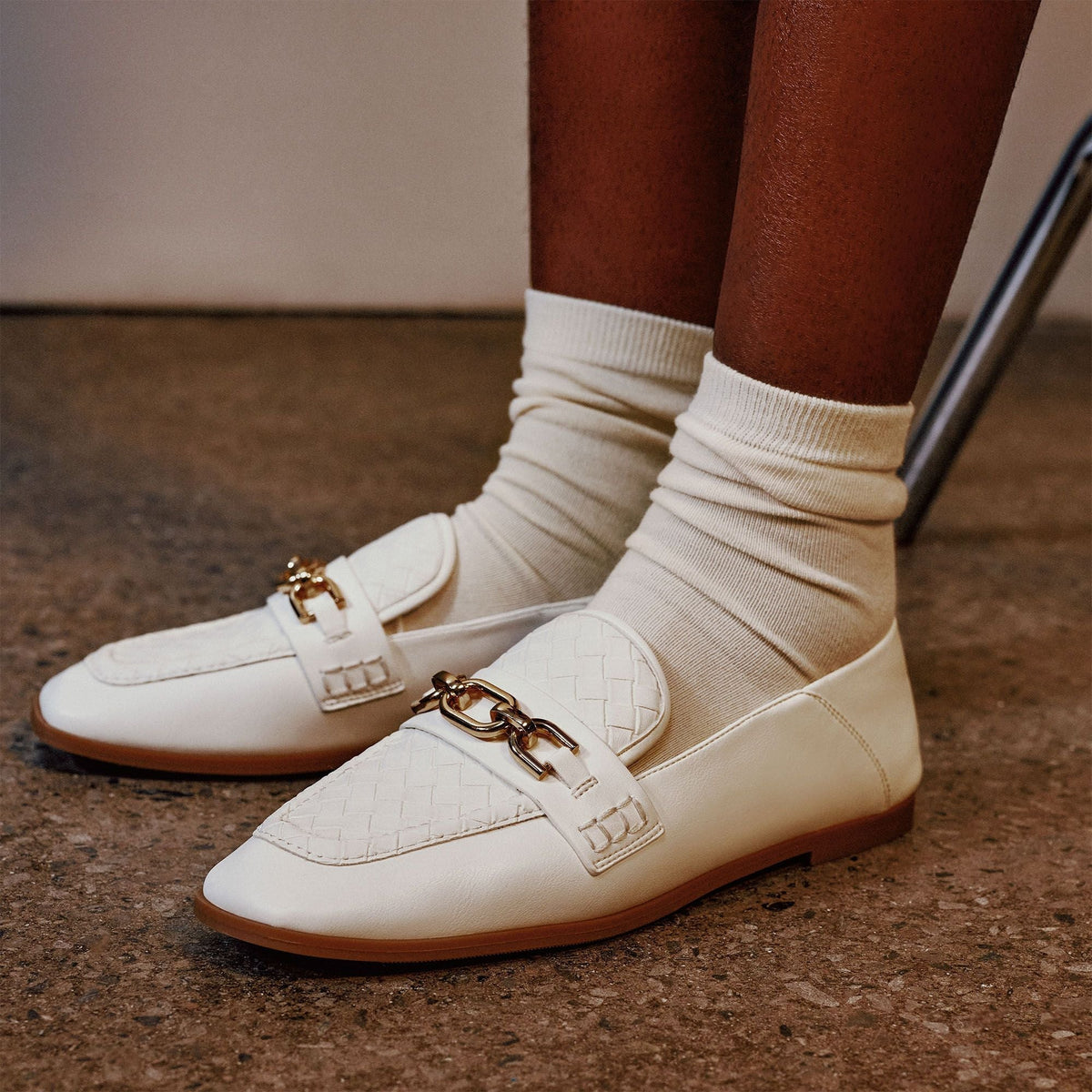Graceyy White shoes - image 6 - Call It Spring KSA