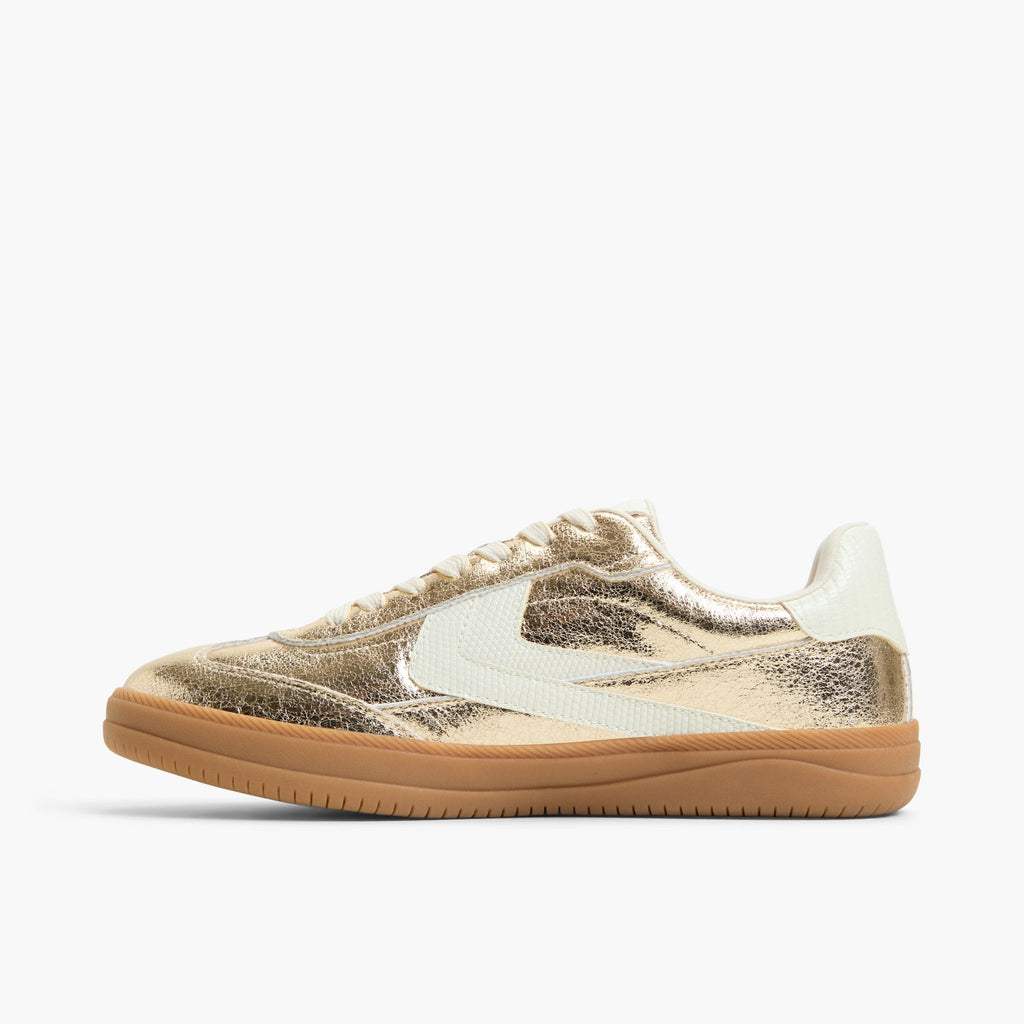 Salome Gold shoes - image 8 - Call It Spring KSA