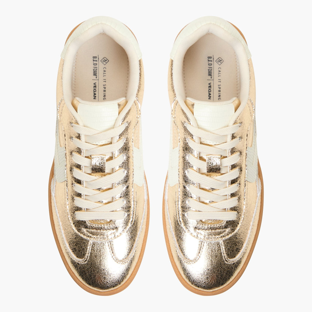 Salome Gold shoes - image 11 - Call It Spring KSA