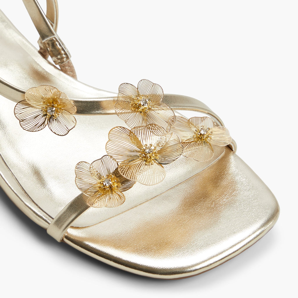 Zerah Gold shoes - image 6 - Call It Spring KSA