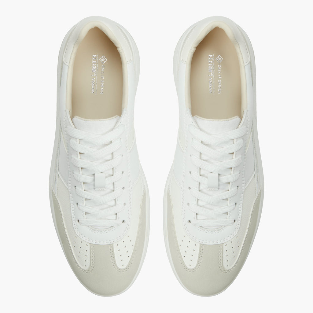 Darwen White shoes - image 7 - Call It Spring KSA