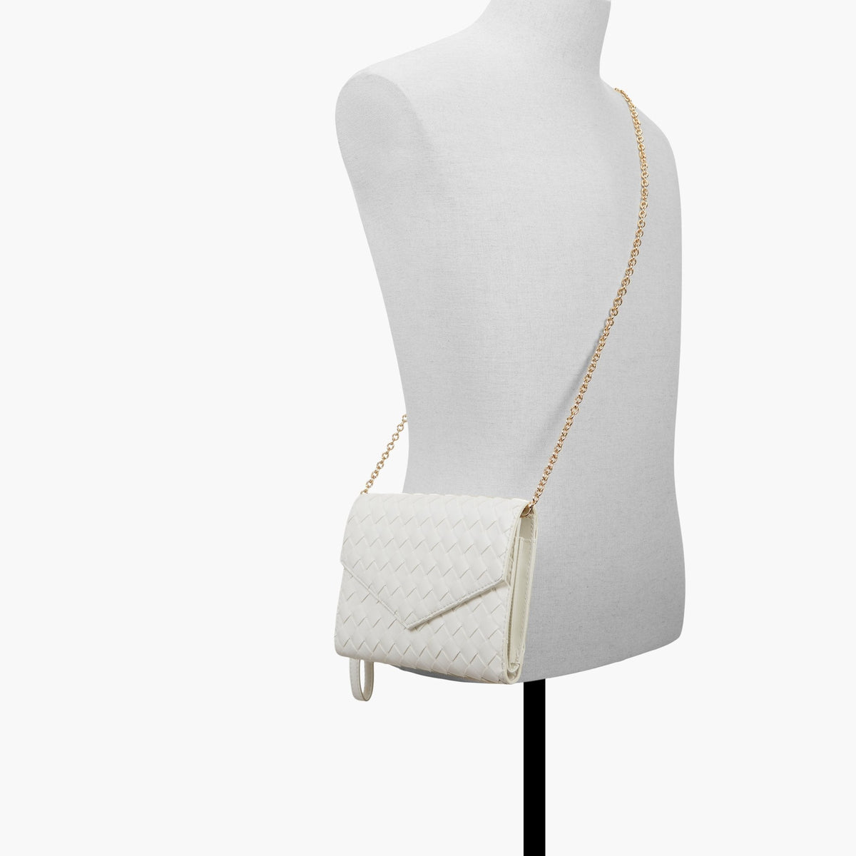 Ariellee White bag - image 5 - Call It Spring KSA