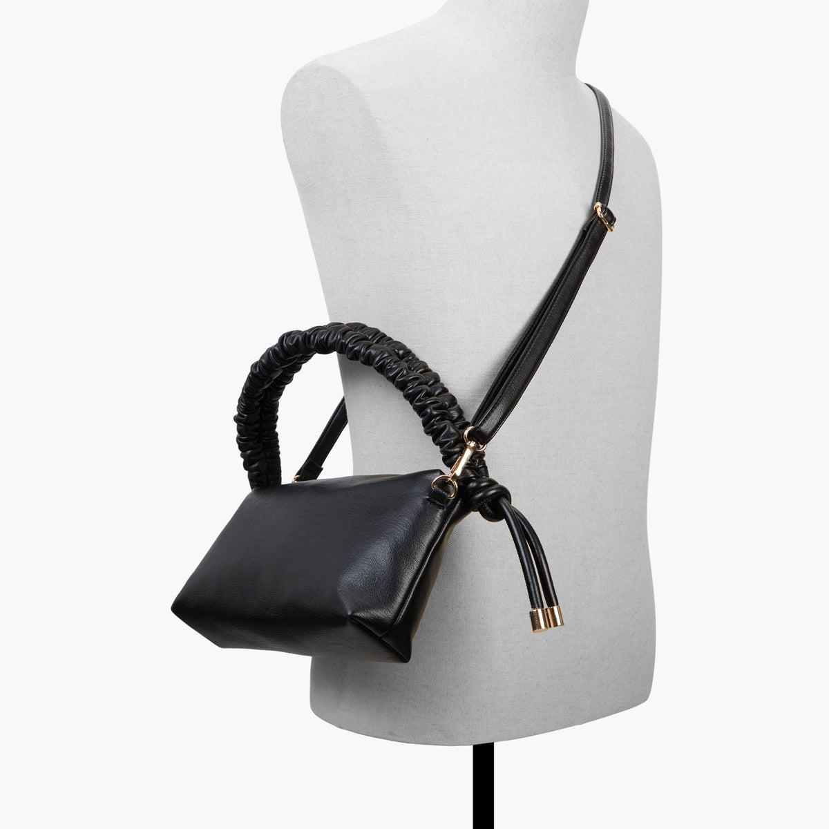 Kendy Black bag - image 7 - Call It Spring KSA