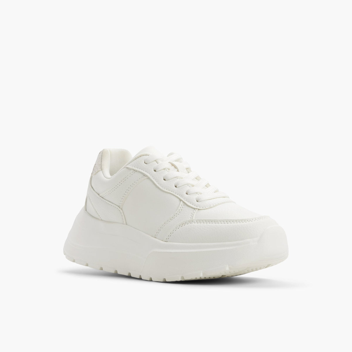 Hikixx White shoes - image 5 - Call It Spring KSA