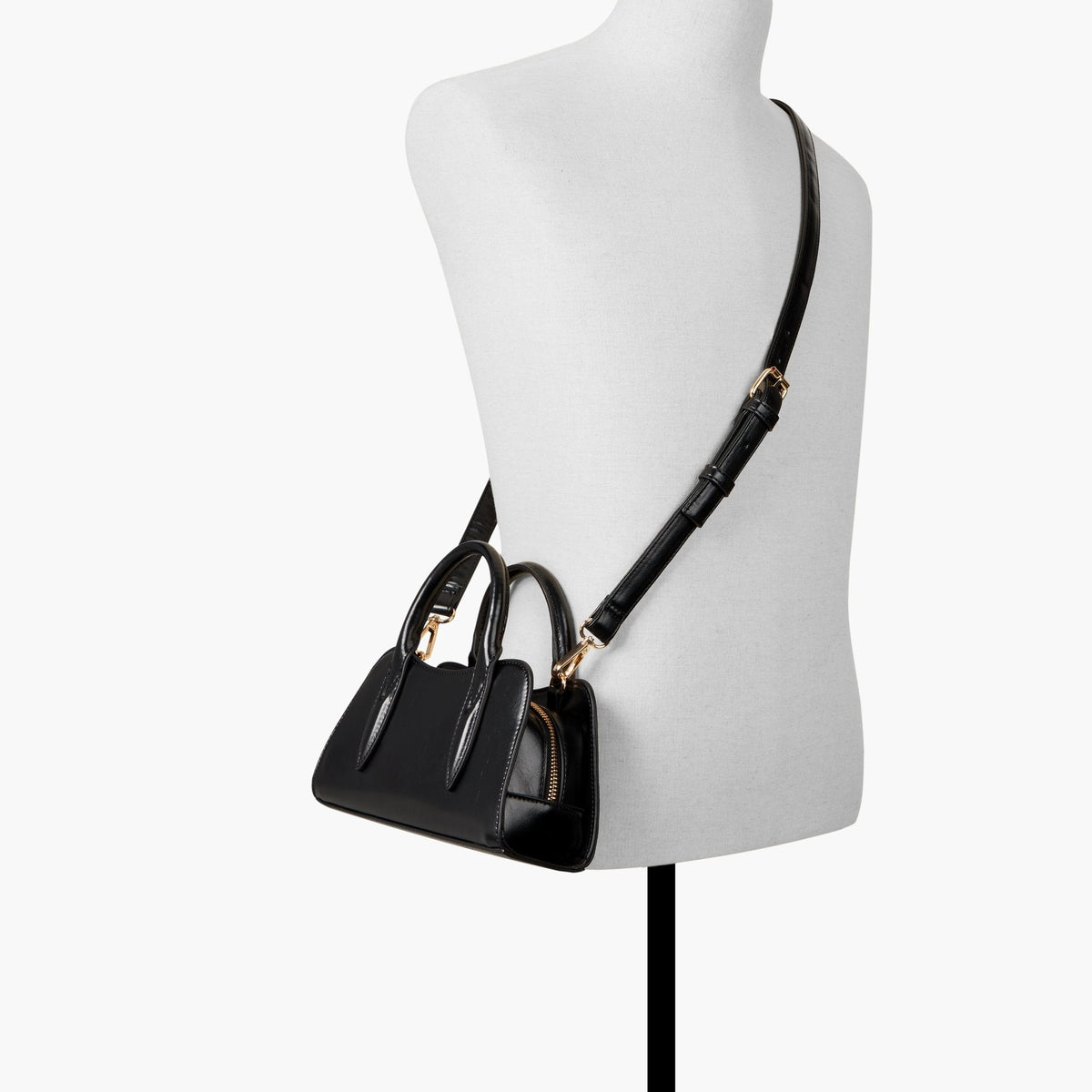 Avina Black bag - image 5 - Call It Spring KSA