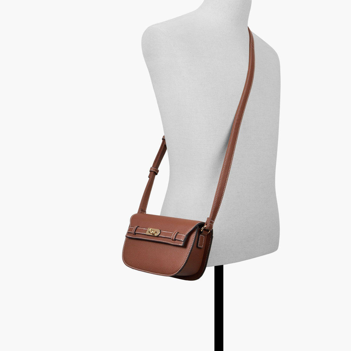 Fizzette Tan bag - image 4 - Call It Spring KSA