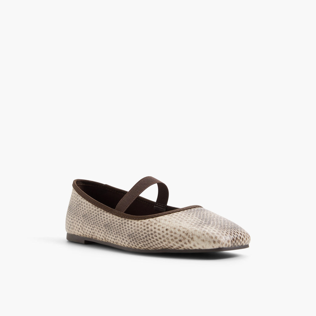 Jonnie Bone multi shoes - image 4 - Call It Spring KSA