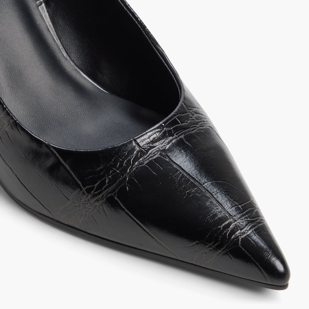 Kiiara Black shoes - image 5 - Call It Spring KSA